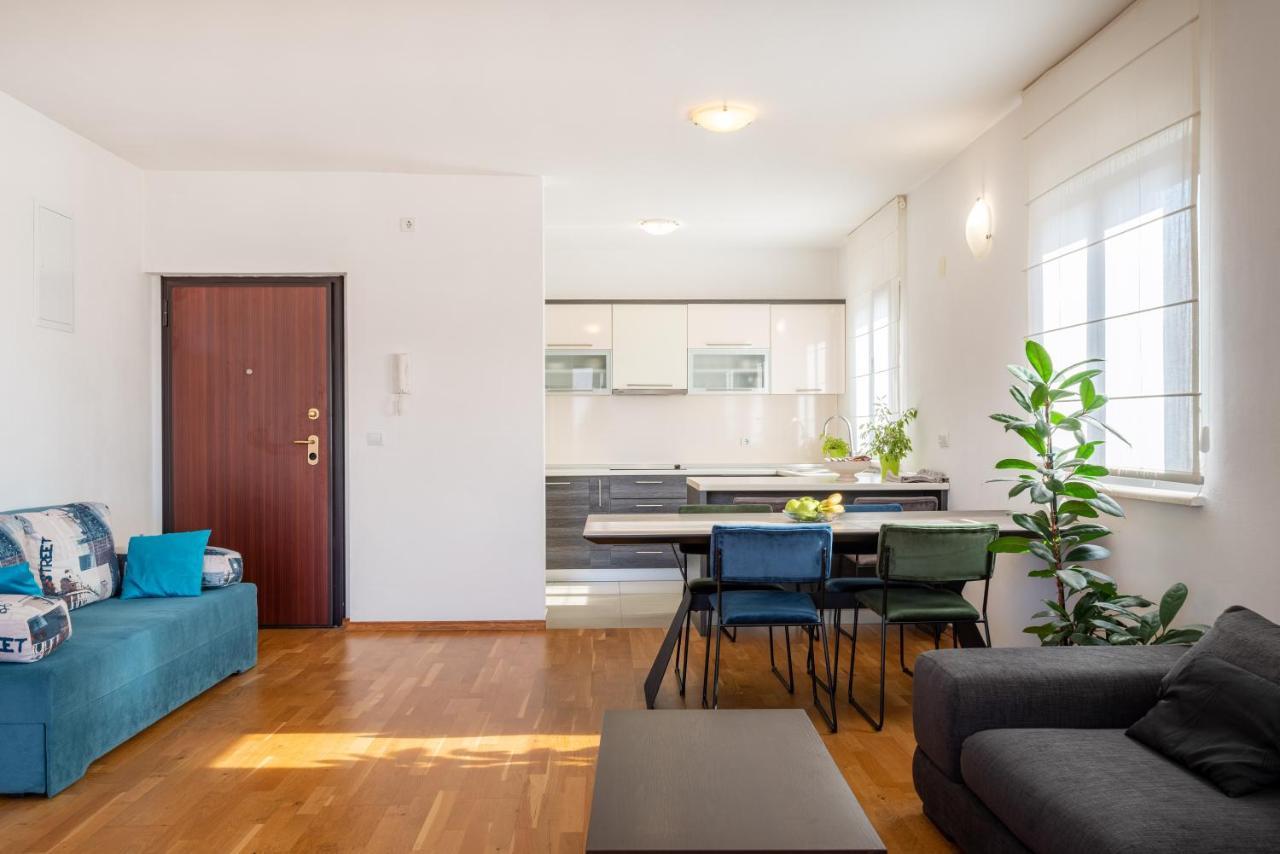 Apartman Eta Задар Екстер'єр фото